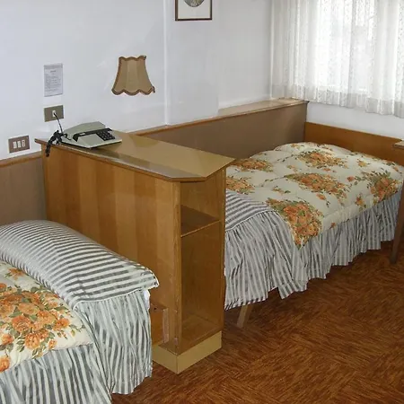 Hotel Aurora Moena